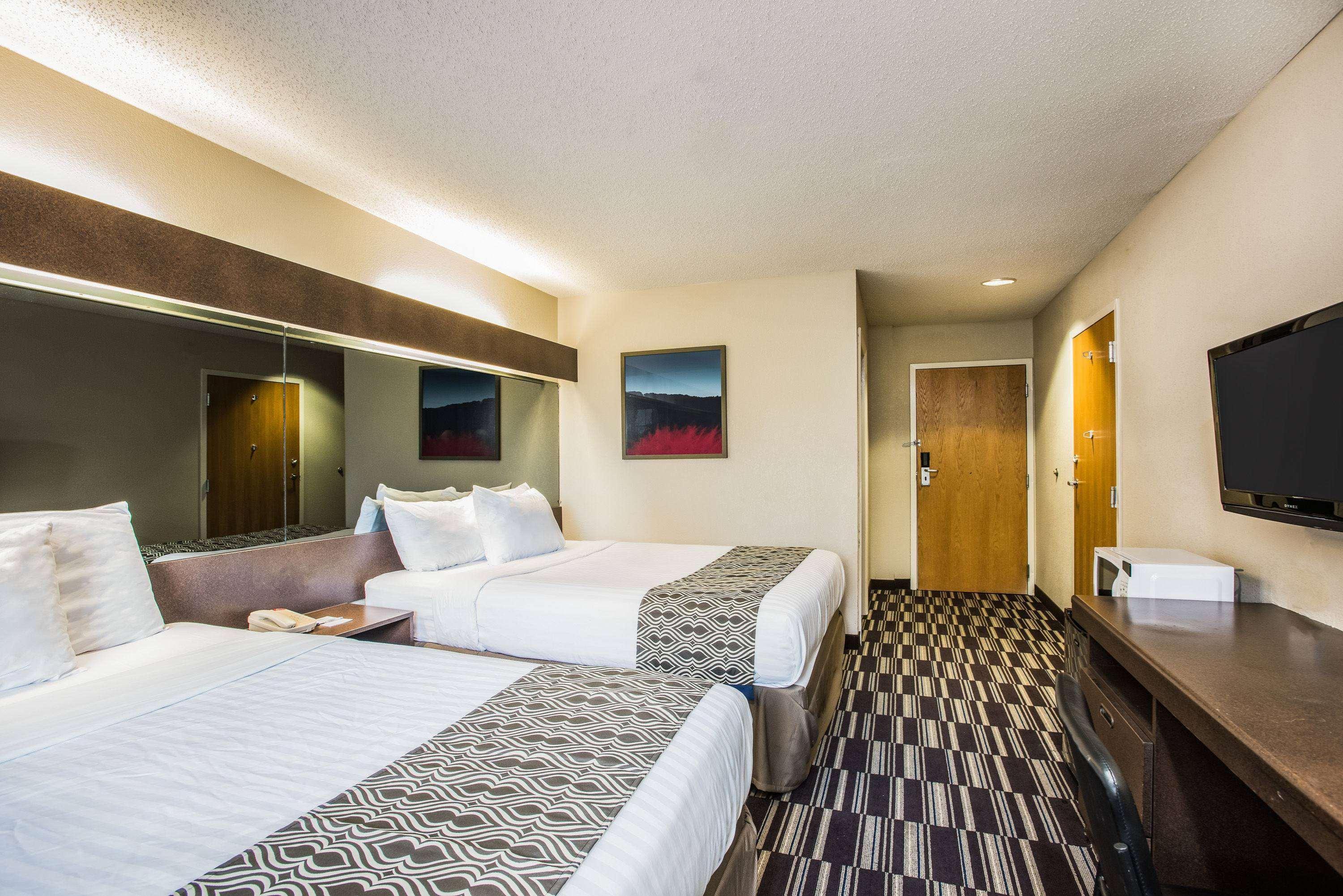 Microtel Inn & Suites By Wyndham Chattanooga/Near Hamilton P Exterior photo
